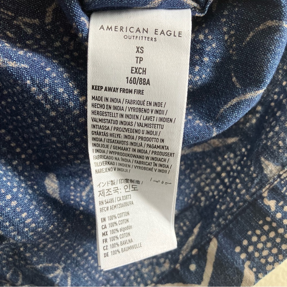 NWOT American Eagle Printed Button-Up Poolside Shirt Men's XS Short Sleeve Blue - Picture 7 of 11